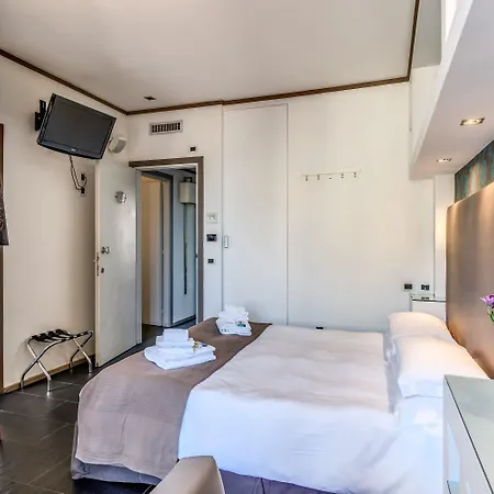 Saint Peter - Station Apartman *