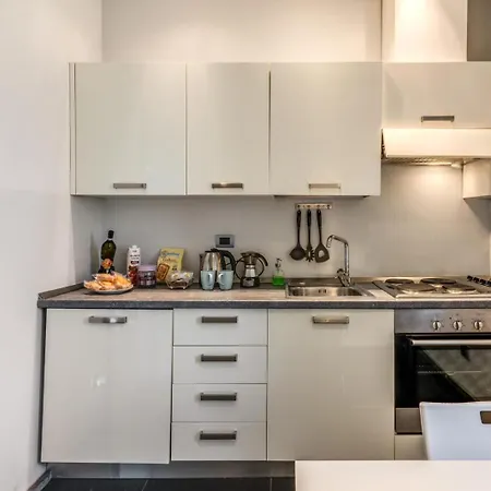 Saint Peter - Station Apartment *